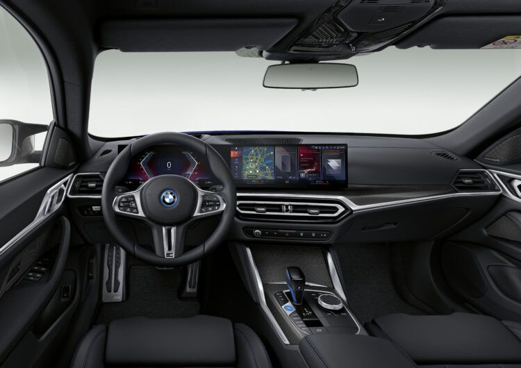 bmw i4 diseño interior