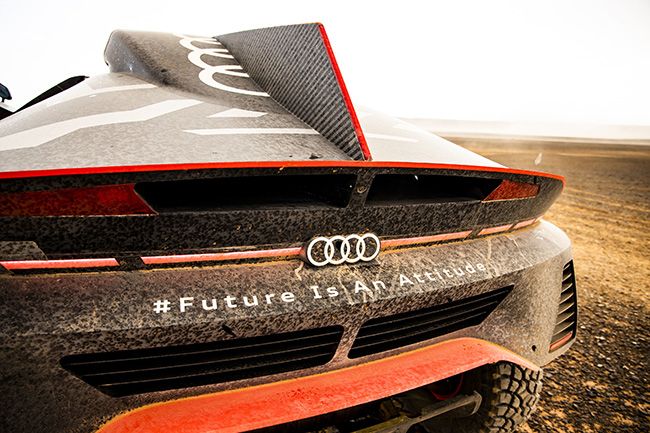 Audi prueba el prototipo del Dakar