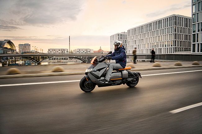 BMW Motorrad CE-04.
