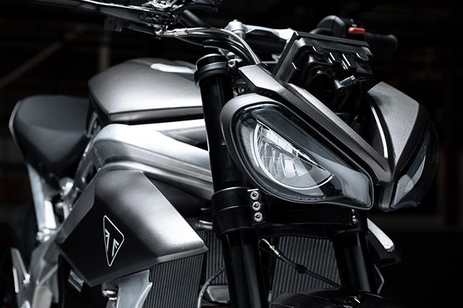 Protipo Triumph