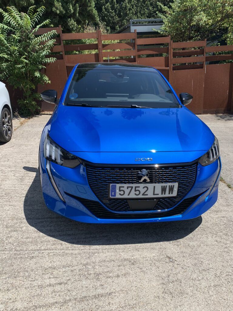 peugeot e-208