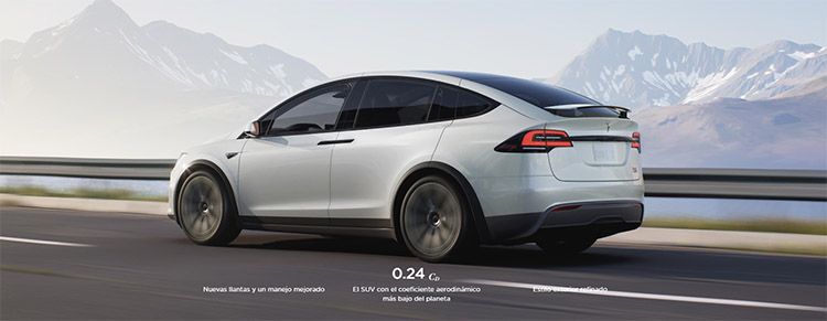 Model X Plaid