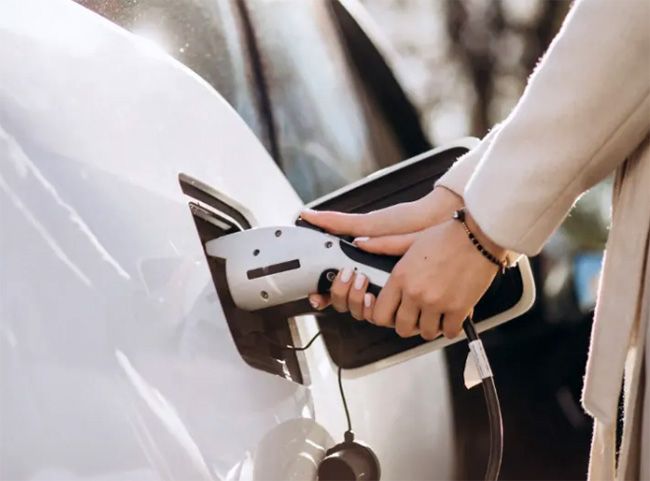 CargaTuCoche tiene un programa de Recarga Colaborativa.