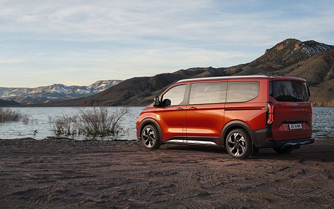 Ford E-Tourneo
