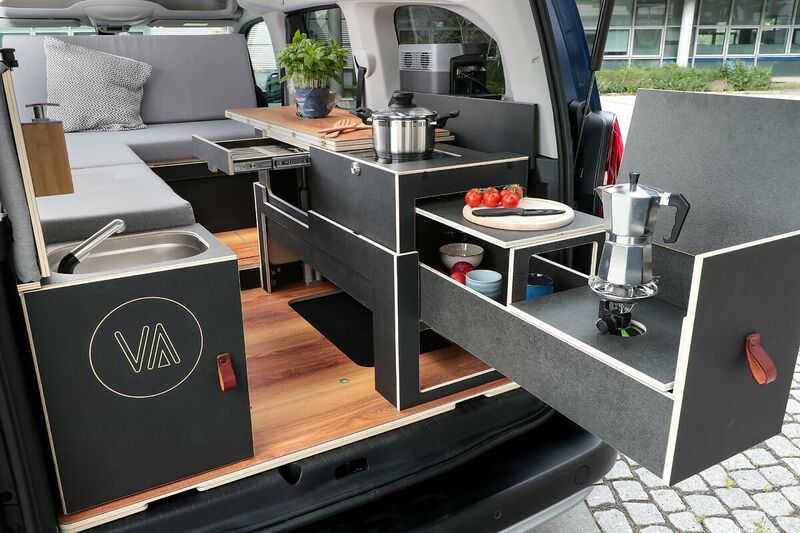 Vanderer Peugeot e-Rifter