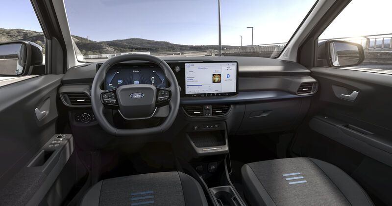 Ford E-Tourneo Courier Active 2024