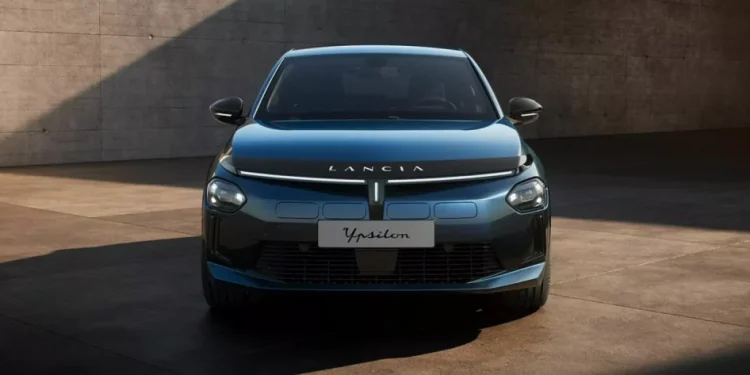 Lancia Ypsilon