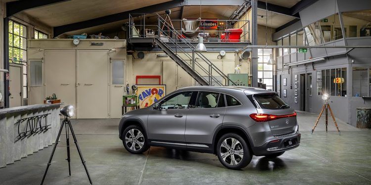 Mercedes-Benz EQA 2024