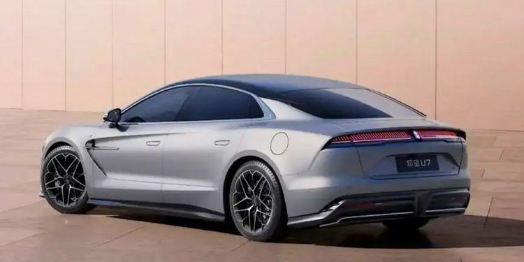 YangWang U7 con 800 km de autonomía