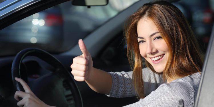 aprender a conducir con un coche eléctrico