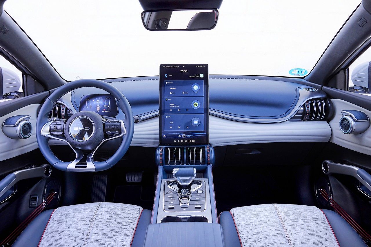 BYD Atto 3 interior