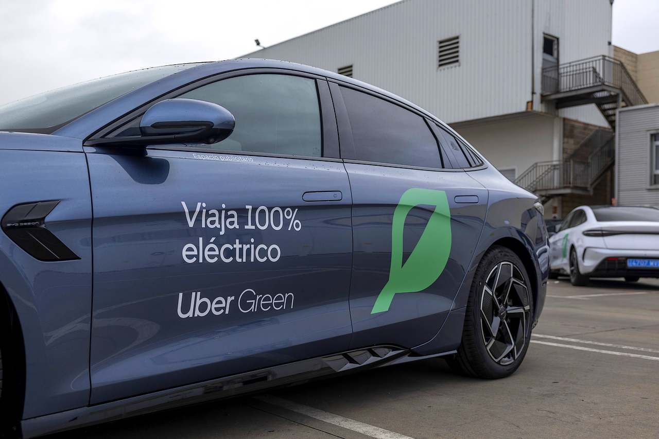 Acuerdo BYD y Uber
