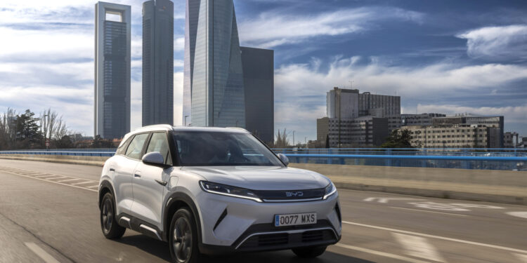byd atto 2