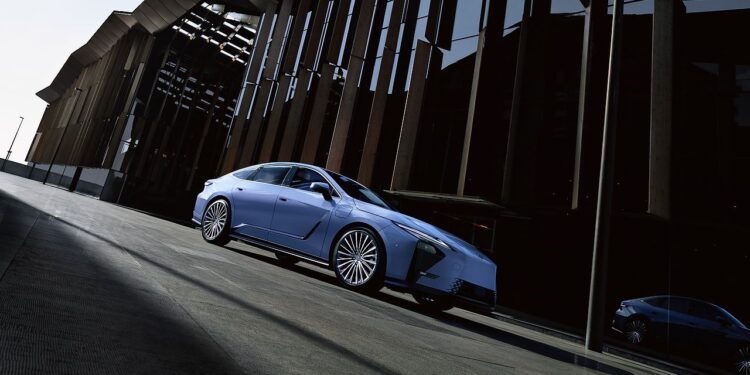 Lexus ES 2025