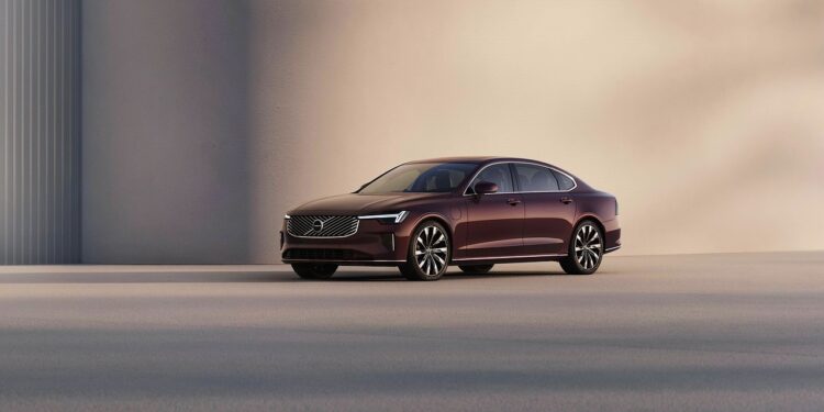 Volvo S90 2025