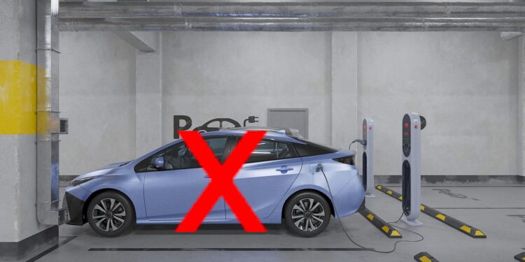 Coche eléctrico en parking
