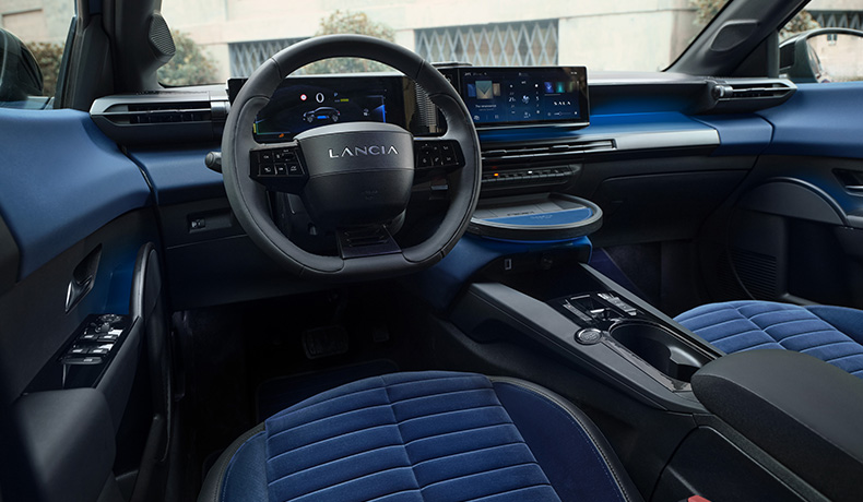 lancia ypsilon