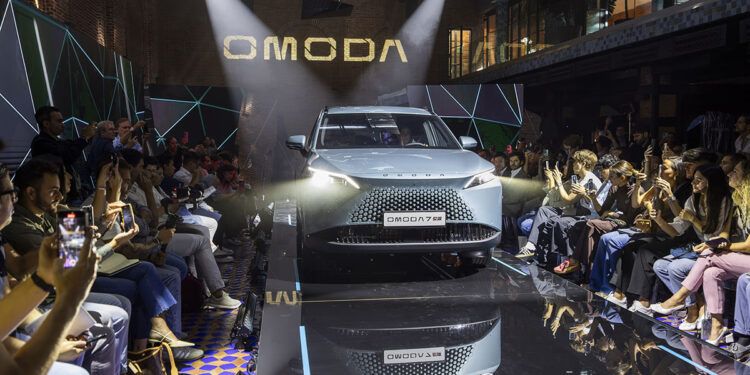 Omoda 7 SHS presentación